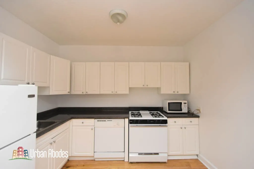 342 Park Ave, , 60022, USA 60022-unit#4B-Glencoe-IL