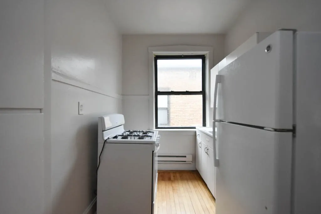 1031 Dempster St, Evanston,  60201, USA 60201-unit#3E-Chicago-IL
