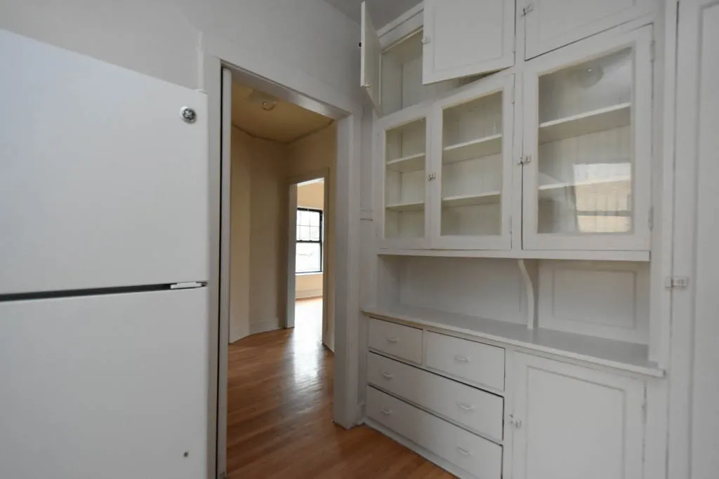 1031 Dempster St, Evanston,  60201, USA 60201-unit#3E-Chicago-IL