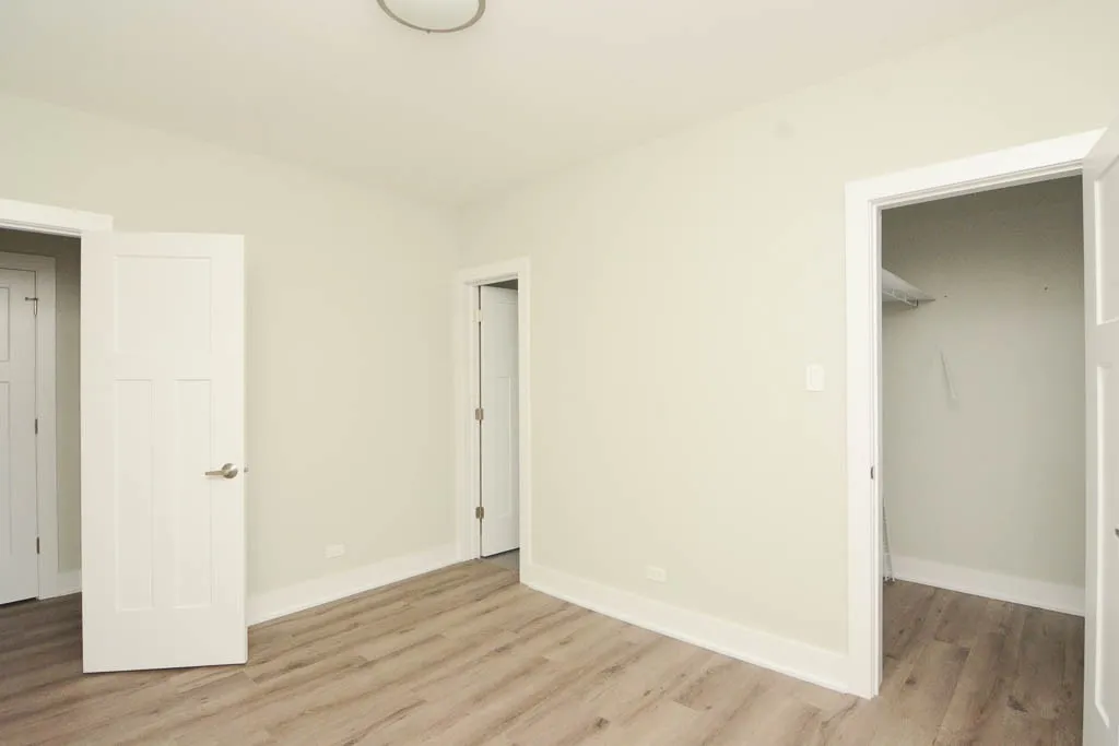 725 St Johns Ave, Highland Park,  60035, USA 60035-unit#15-Chicago-IL