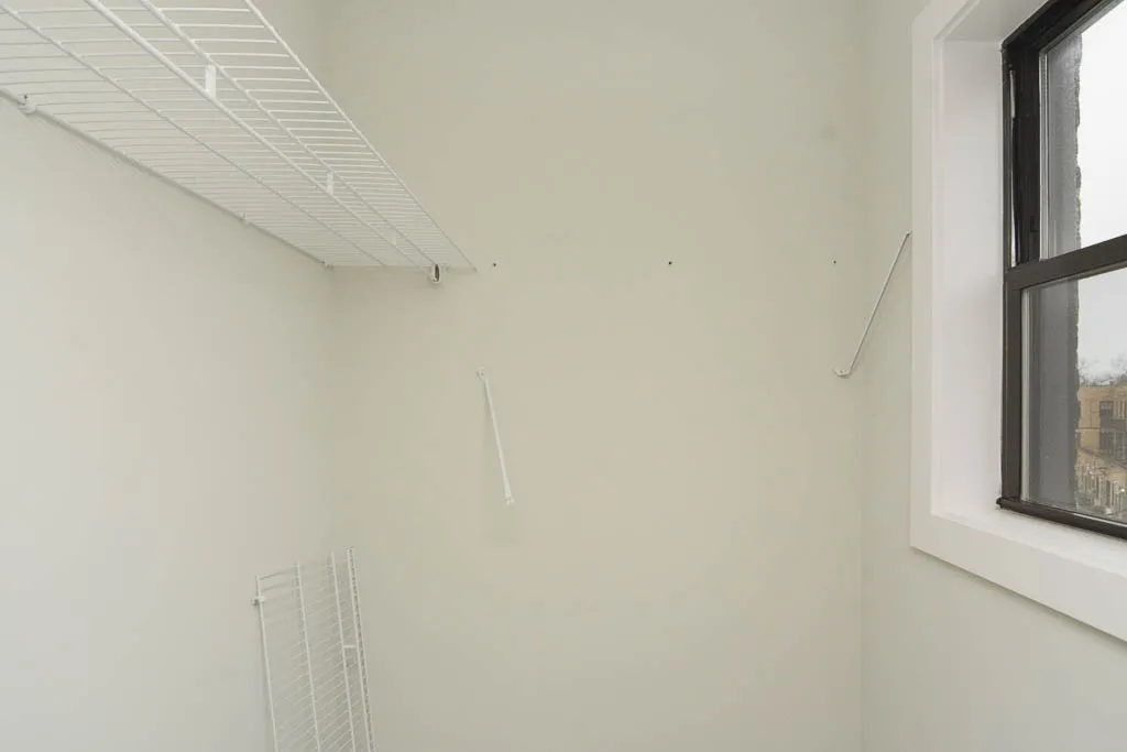 725 St Johns Ave, Highland Park,  60035, USA 60035-unit#15-Chicago-IL