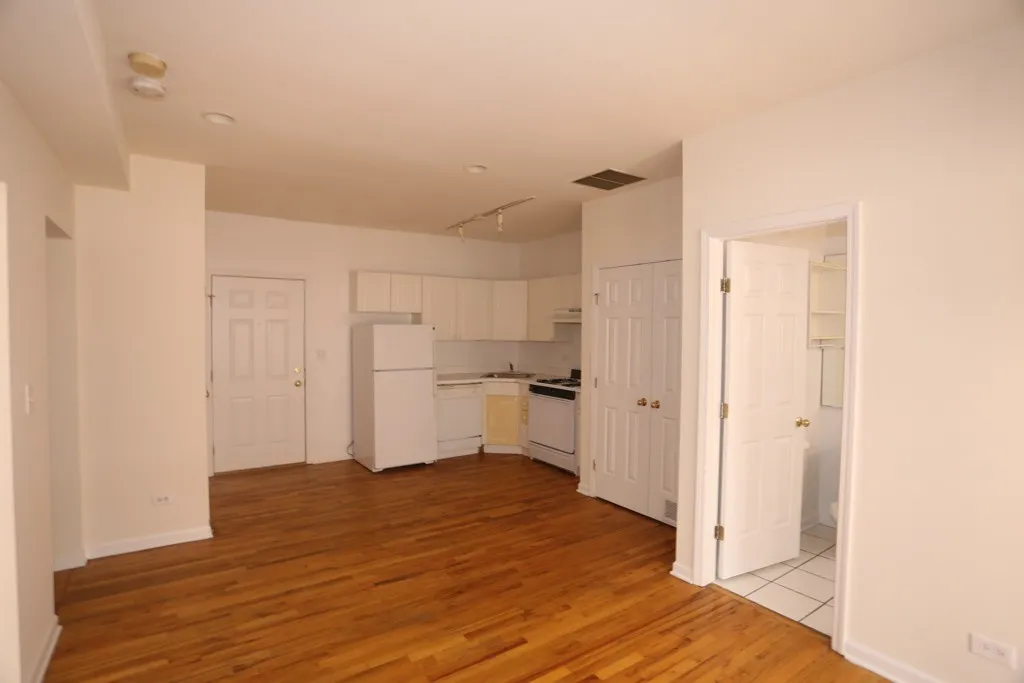 917 W Dakin St, , 60613, USA 60613-unit#304-Chicago-IL