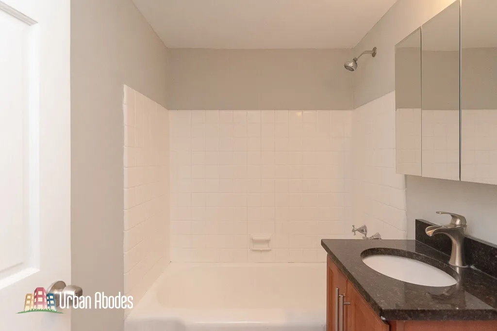 445 W Wellington Ave, ,  60657, USA 60657-unit#13G-Chicago-IL