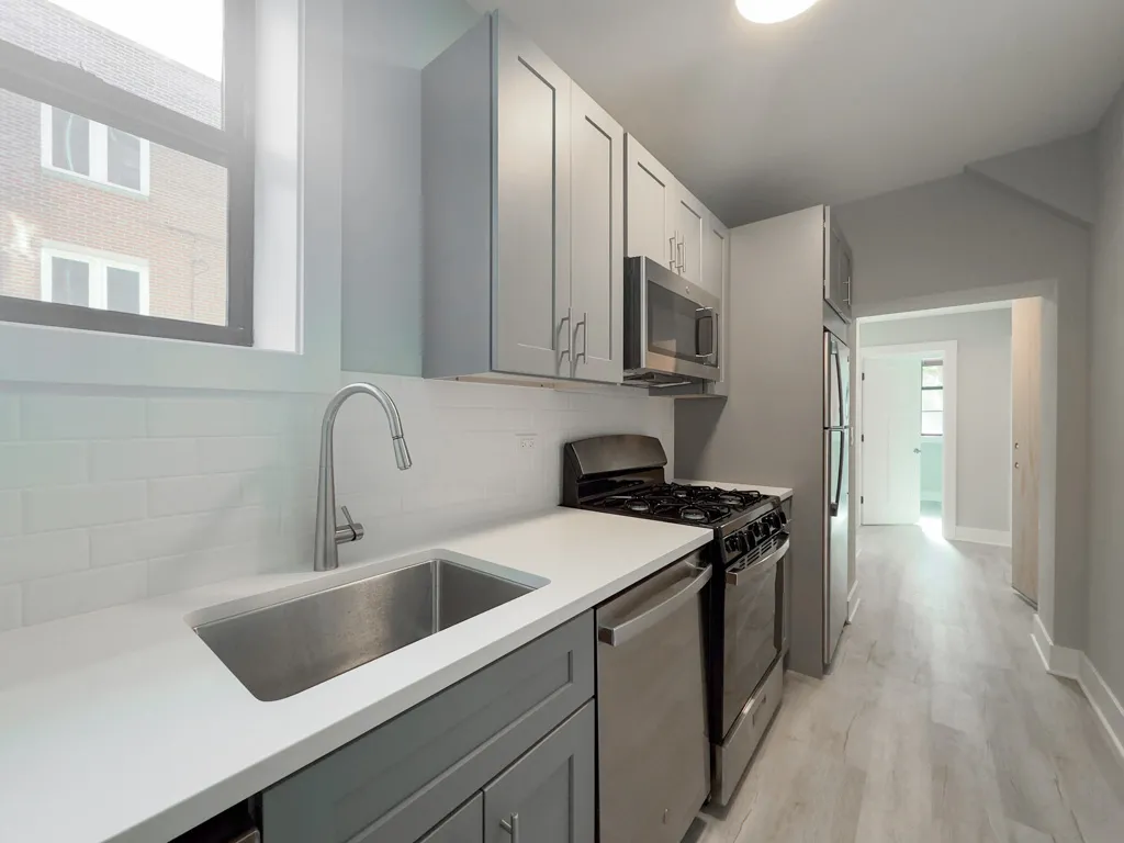 373 Hazel Ave, Glencoe,  60022, USA 60022-unit#1A-Chicago-IL