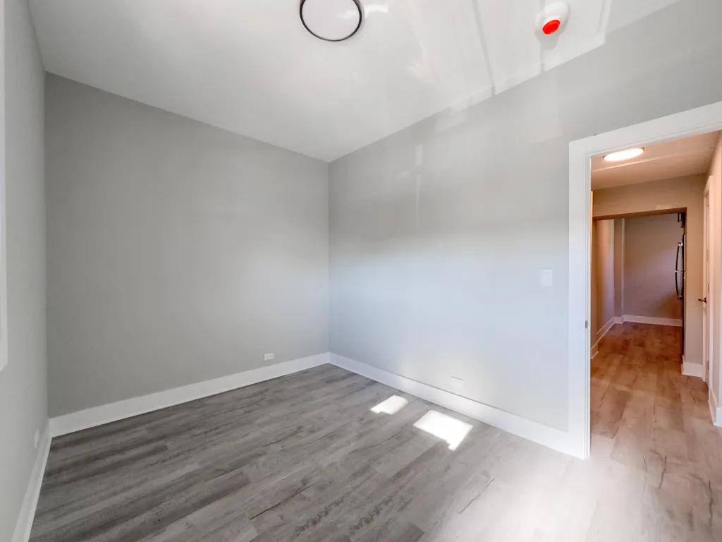 373 Hazel Ave, Glencoe,  60022, USA 60022-unit#1A-Chicago-IL