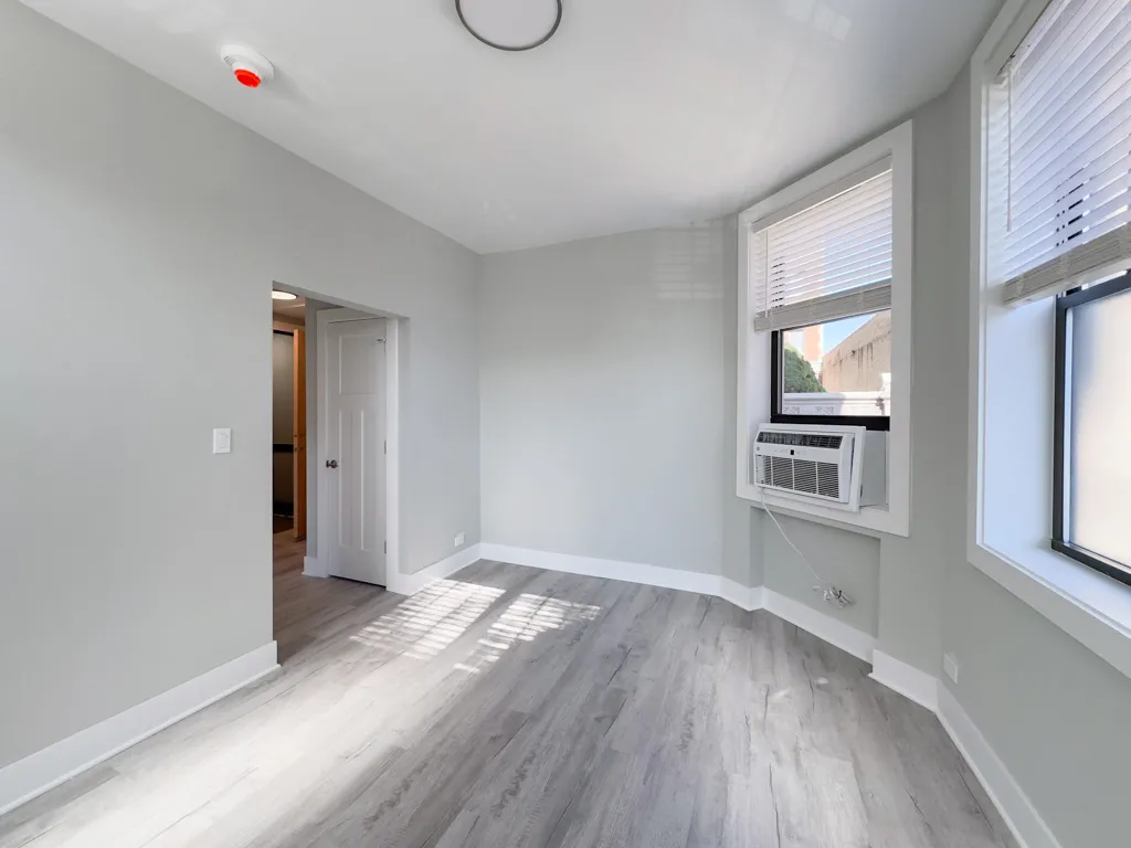 373 Hazel Ave, Glencoe,  60022, USA 60022-unit#1A-Chicago-IL