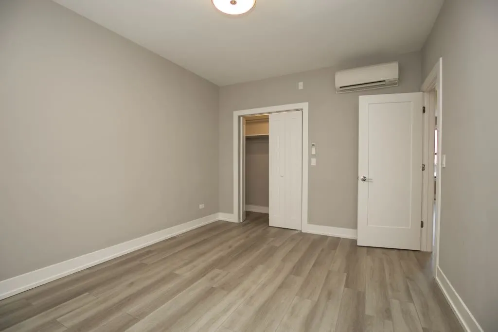 3943 N Janssen Ave, ,  60613, USA 60613-unit#2W-Chicago-IL