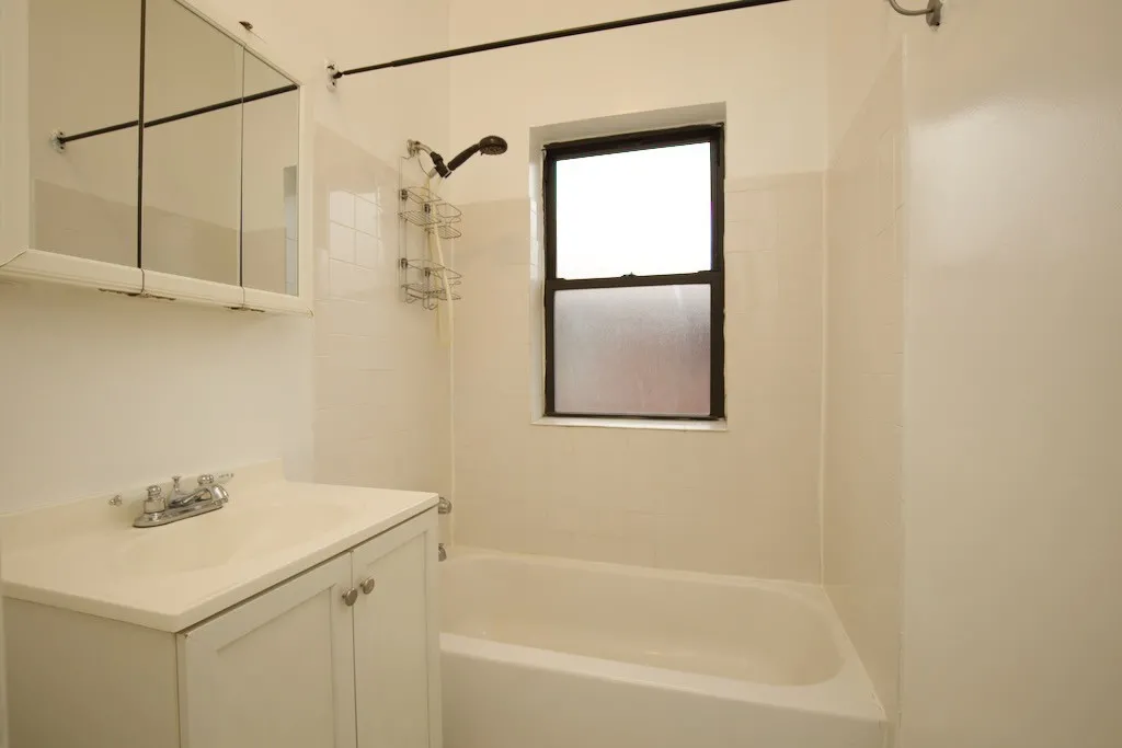 Evanston, 60201, USA 60201-unit#3W-Chicago-IL