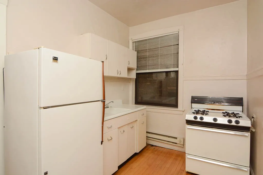Evanston, 60201, USA 60201-unit#2i-Chicago-IL