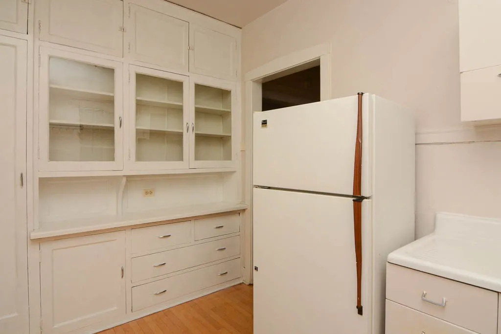 Evanston, 60201, USA 60201-unit#2i-Chicago-IL