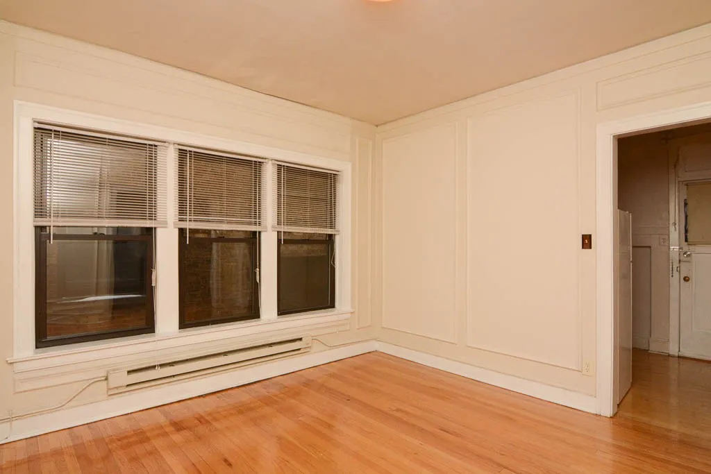 Evanston, 60201, USA 60201-unit#2i-Chicago-IL