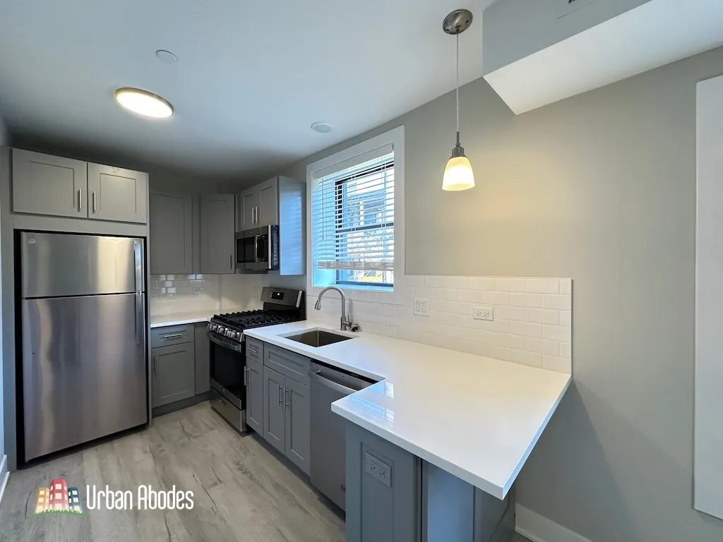 1137 Oak Ave, ,  60202, USA 60202-unit#2E-Evanston-IL