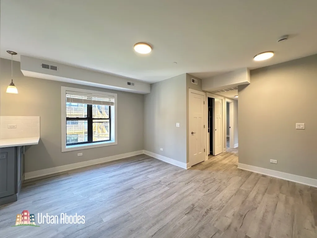 1137 Oak Ave, ,  60202, USA 60202-unit#2E-Evanston-IL