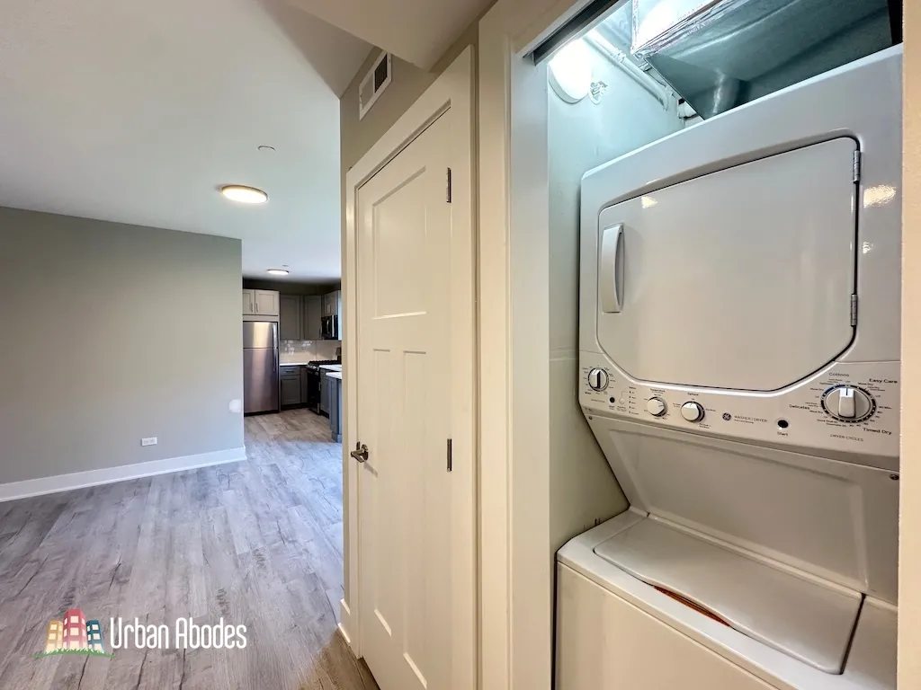 1137 Oak Ave, ,  60202, USA 60202-unit#2E-Evanston-IL