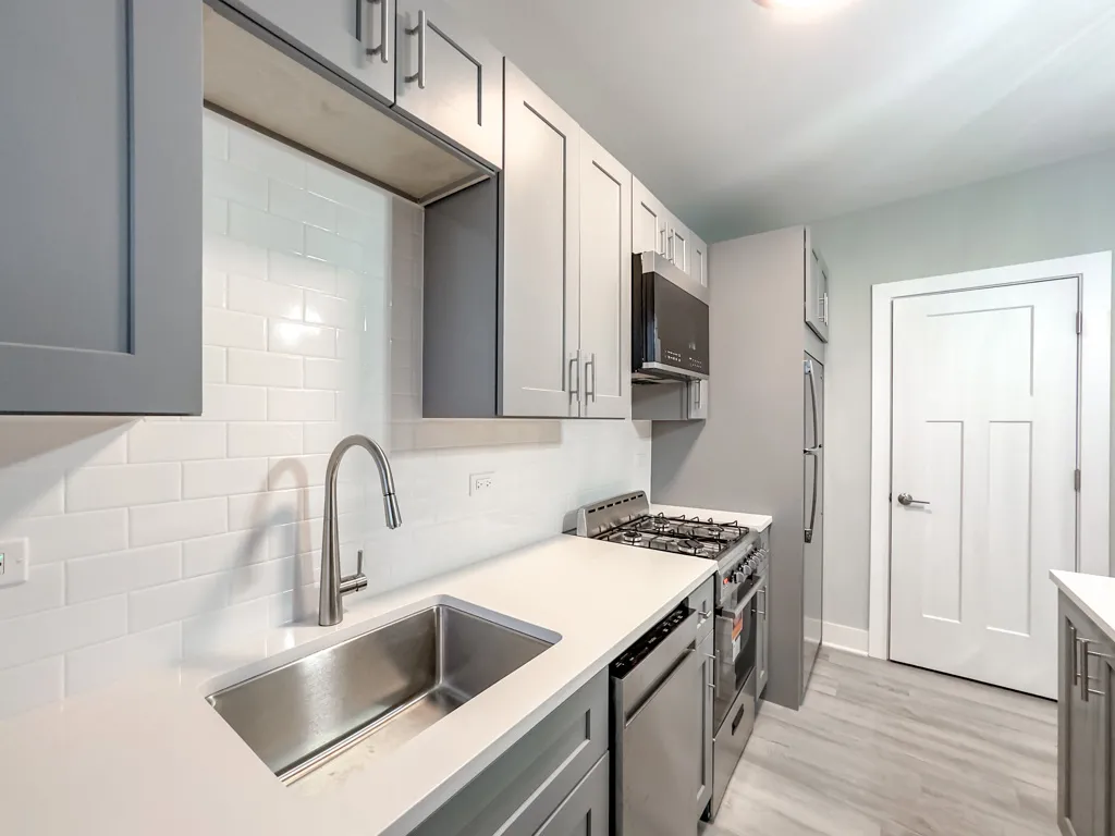 373 Hazel Ave, Glencoe, 60022, USA 60022-unit#5B-Chicago-IL