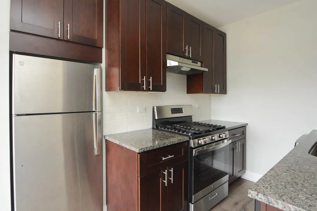 725 St Johns Ave, Highland Park,  60035, USA 60035-unit#12-Chicago-IL