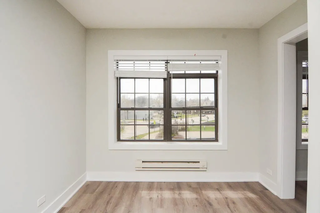 725 St Johns Ave, Highland Park,  60035, USA 60035-unit#12-Chicago-IL