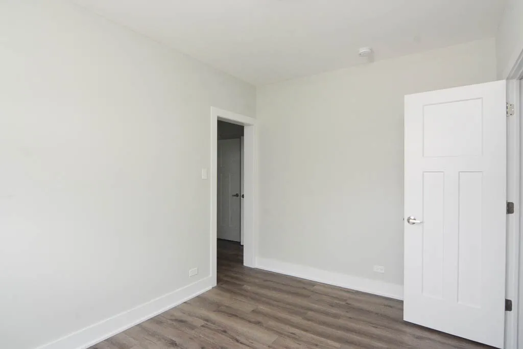 725 St Johns Ave, Highland Park,  60035, USA 60035-unit#12-Chicago-IL