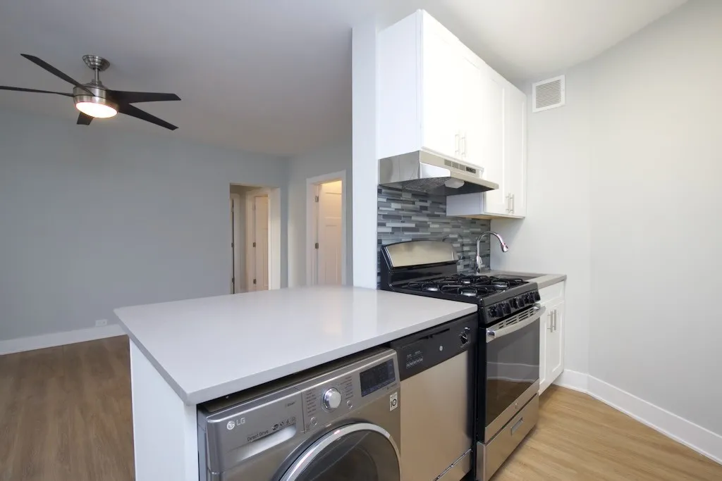 730 Judson Ave, Highland Park, 60035, USA 60035-unit#13-Chicago-IL