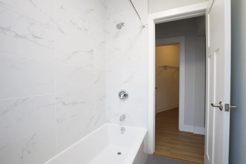 730 Judson Ave, Highland Park, 60035, USA 60035-unit#13-Chicago-IL