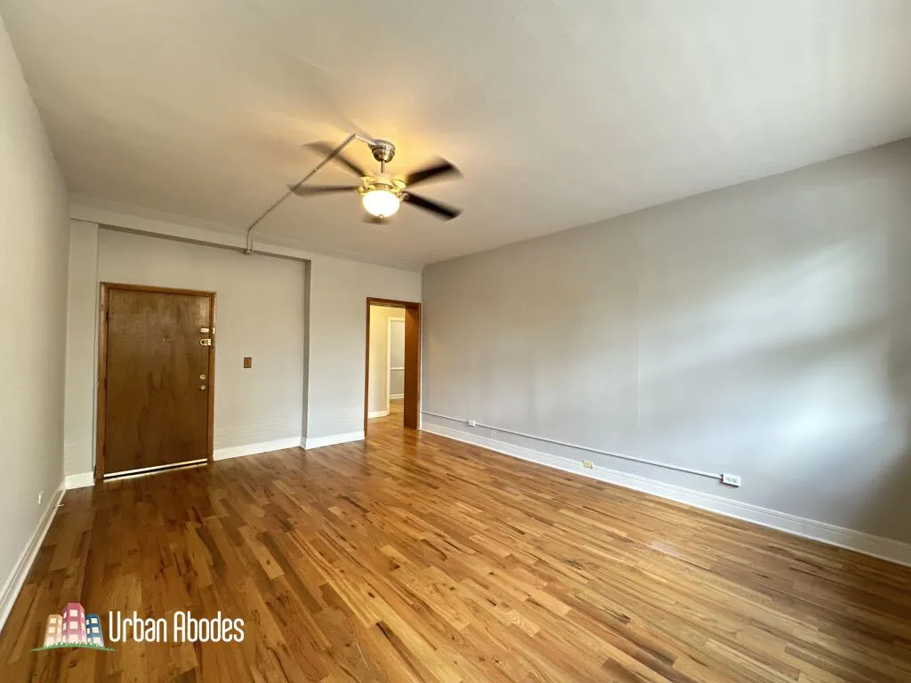1050 W George St, ,  60657, USA 60657-unit#001-Chicago-IL