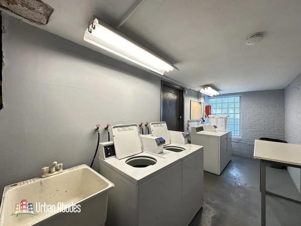 1050 W George St, ,  60657, USA 60657-unit#001-Chicago-IL