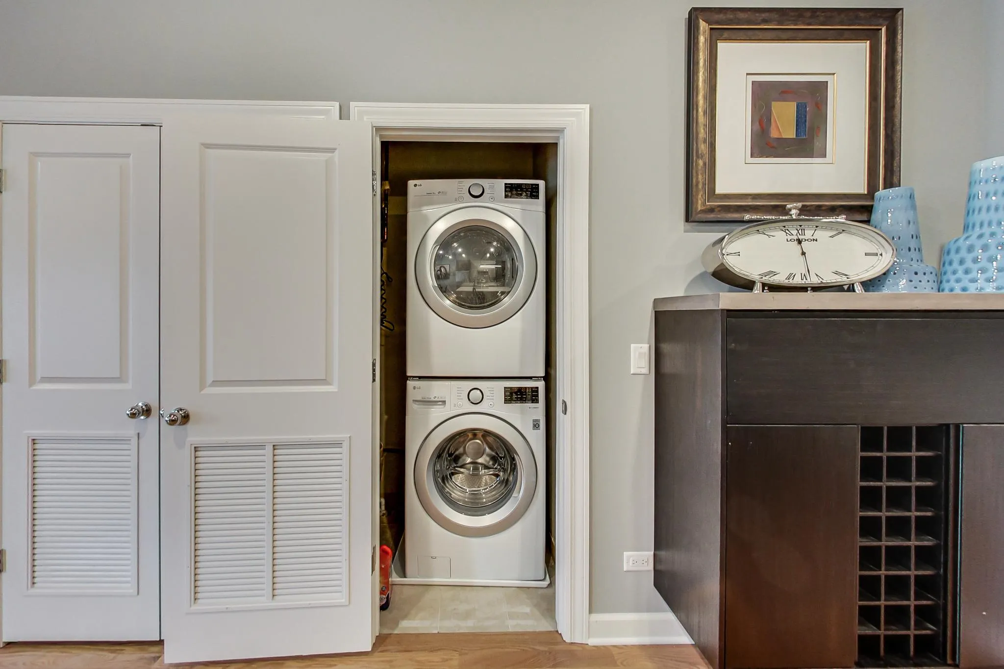 5117 S Kenwood Ave, ,  60615, USA 60615-unit#302-Chicago-IL