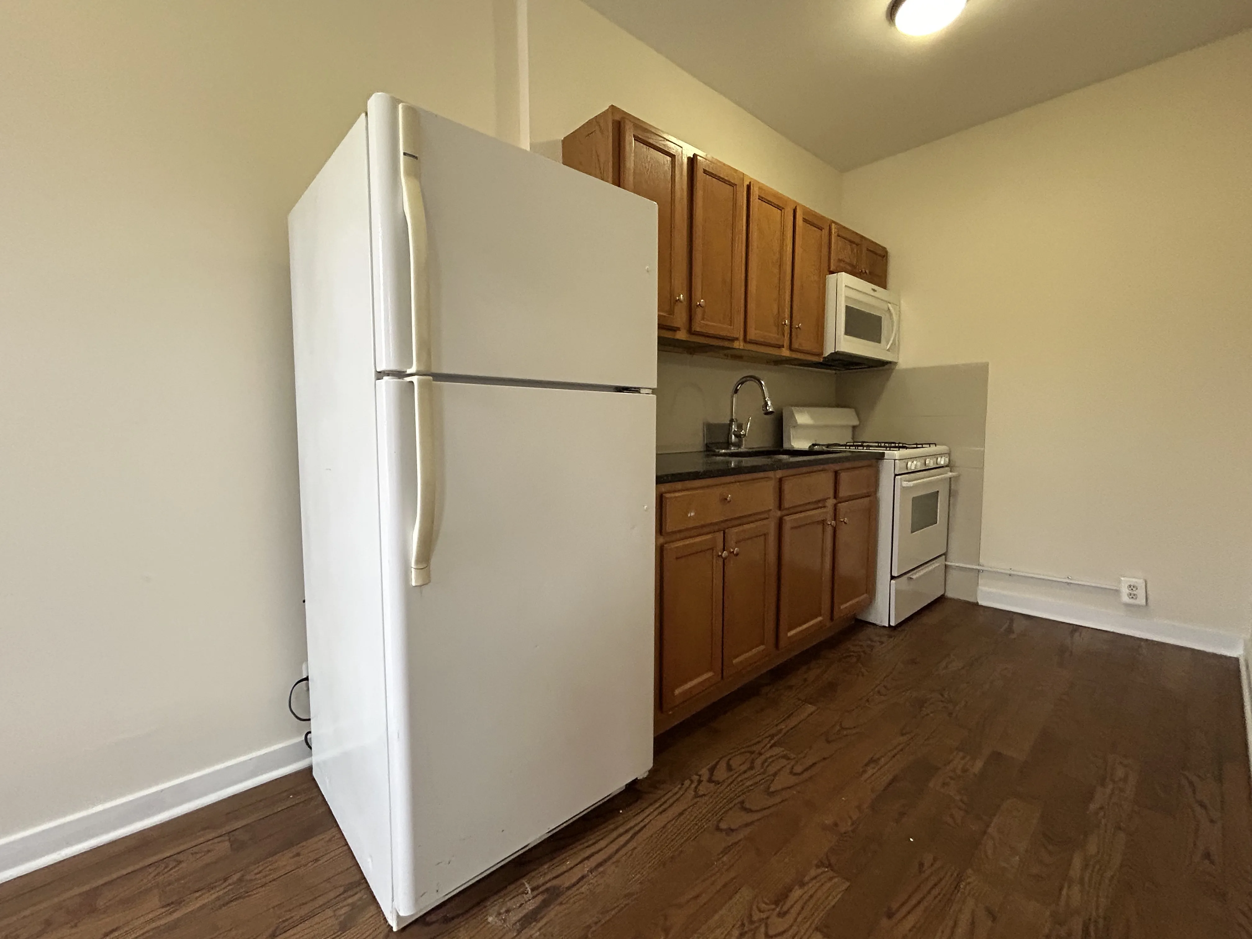 2712 N Milwaukee Ave, , 60647, USA 60646-unit#211-Chicago-IL