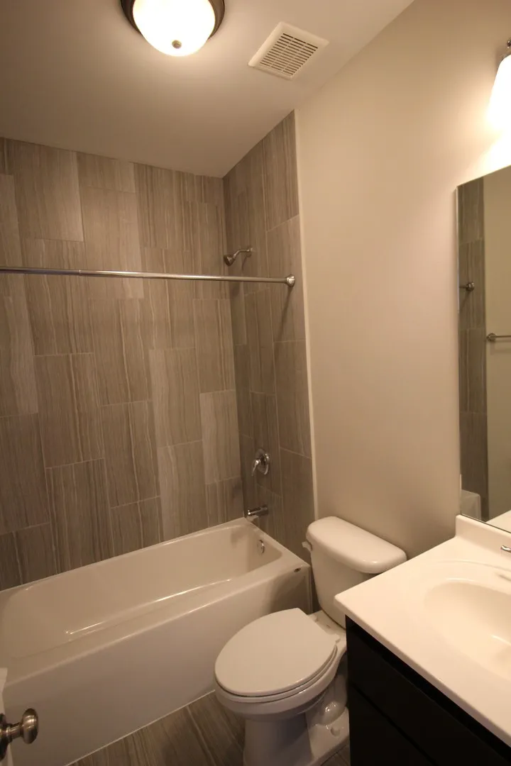 6449 N Claremont Ave, ,  60645, USA 60645-unit#2-Chicago-IL