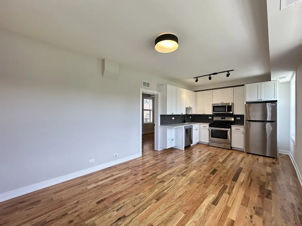 656 W Wrightwood Ave, , 60614, USA 60614-unit#314-Chicago-IL
