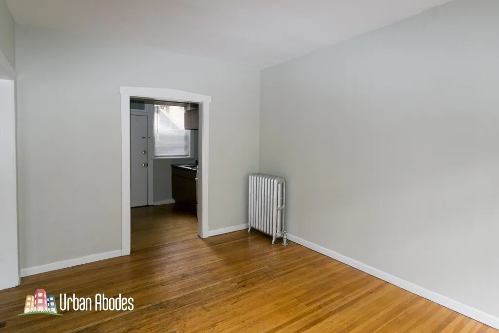 620 W Barry Ave, , 60657, USA 60657-unit#2S-Chicago-IL