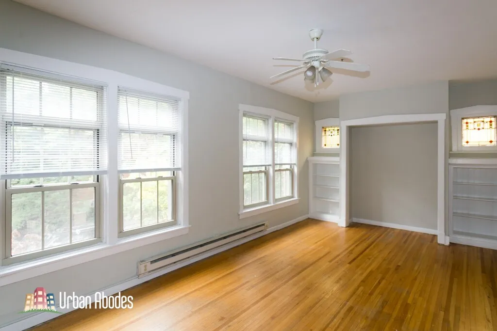 620 W Barry Ave, , 60657, USA 60657-unit#2S-Chicago-IL