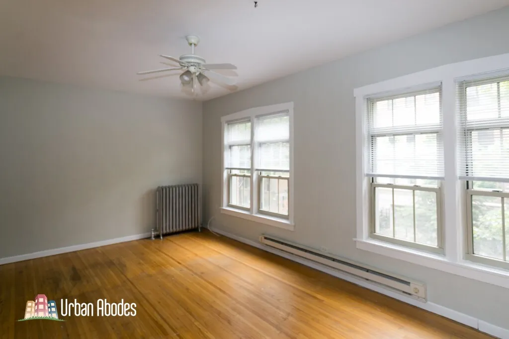 620 W Barry Ave, , 60657, USA 60657-unit#2S-Chicago-IL