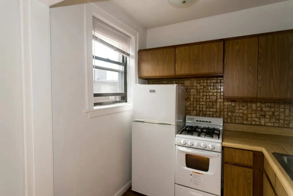739 W Belmont Ave, ,  60657, USA 60657-unit#411-Chicago-IL