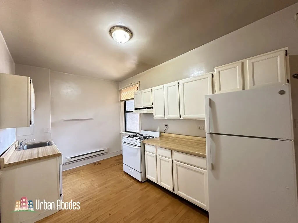 Evanston, 60201, USA 60201-unit#3W-Chicago-IL