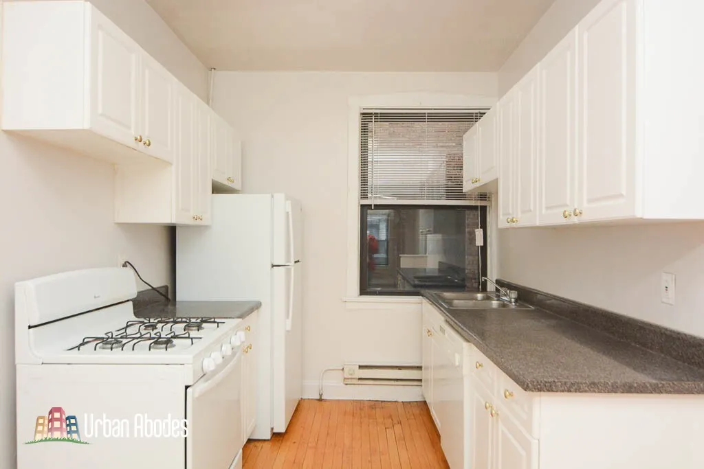 Evanston, 60201, USA 60201-unit#1J-Chicago-IL