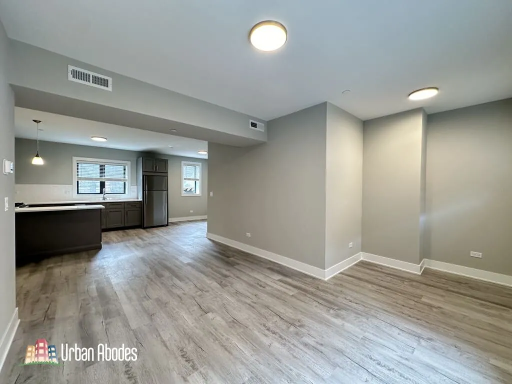 1135 Oak Ave, ,  60202, USA 60202-unit#2W-Evanston-IL