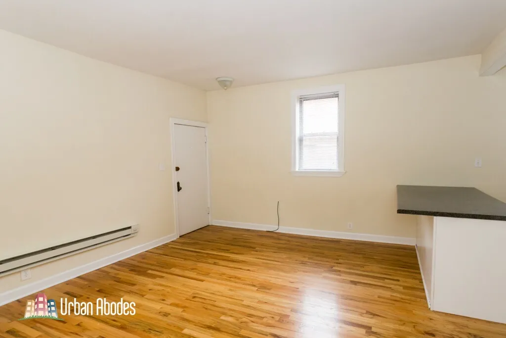 723 W Barry Ave, ,  60657, USA 60657-unit#1B-Chicago-IL