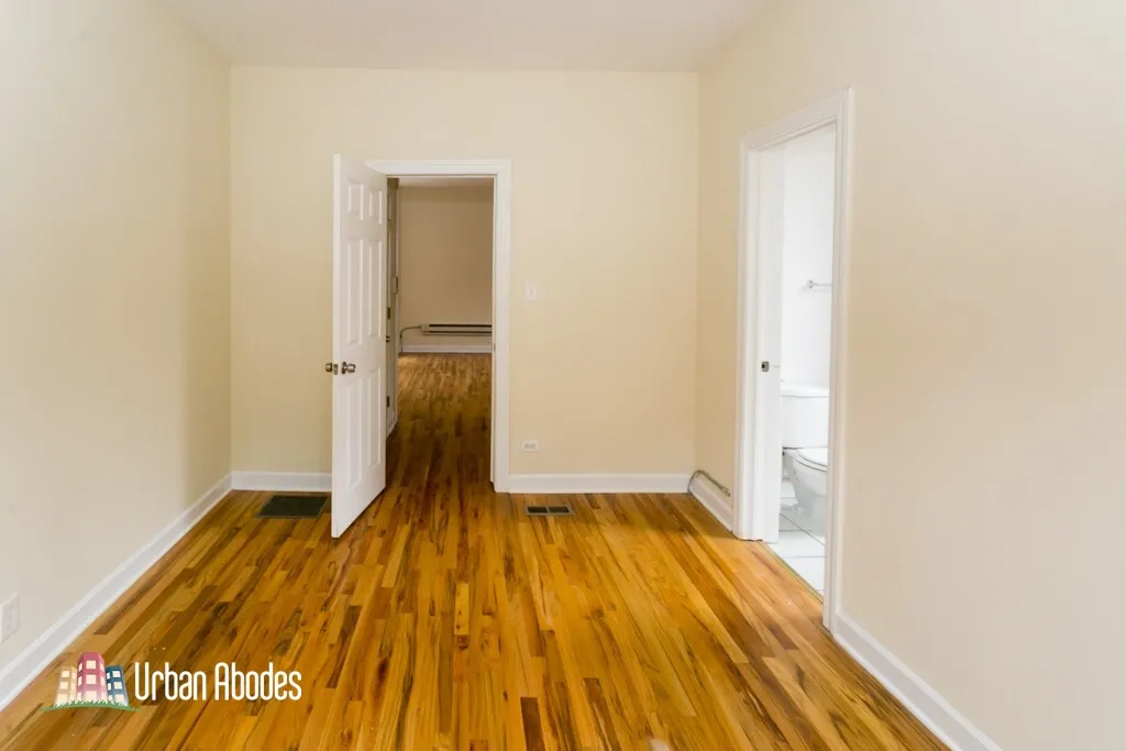 723 W Barry Ave, ,  60657, USA 60657-unit#1B-Chicago-IL