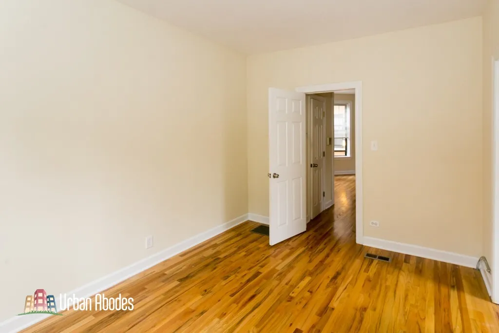 723 W Barry Ave, ,  60657, USA 60657-unit#1B-Chicago-IL