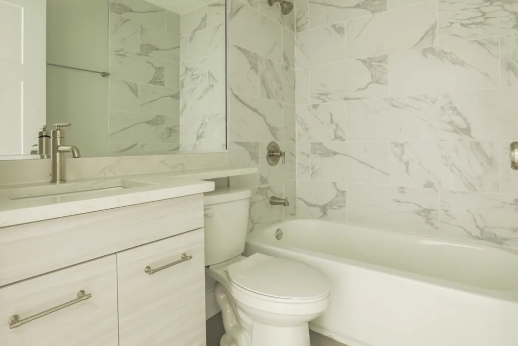 445 W Barry Ave, , 60657, USA 60657-unit#528-Chicago-IL