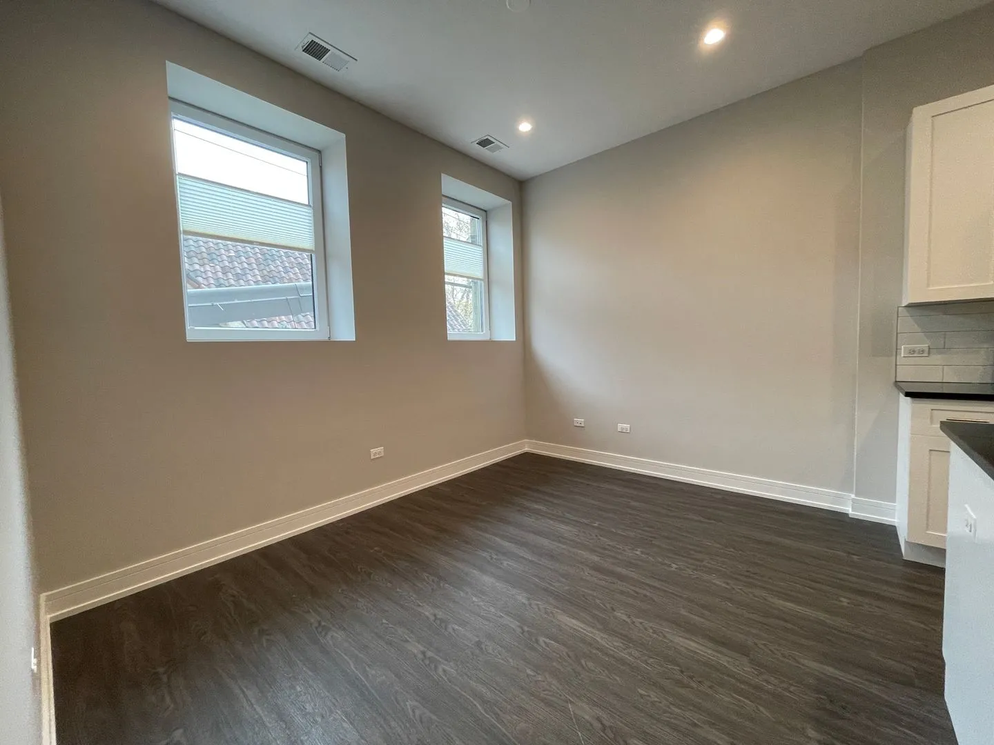 1730 W Greenleaf Ave, ,  60626, USA 60626-unit#1730-202-Chicago-IL