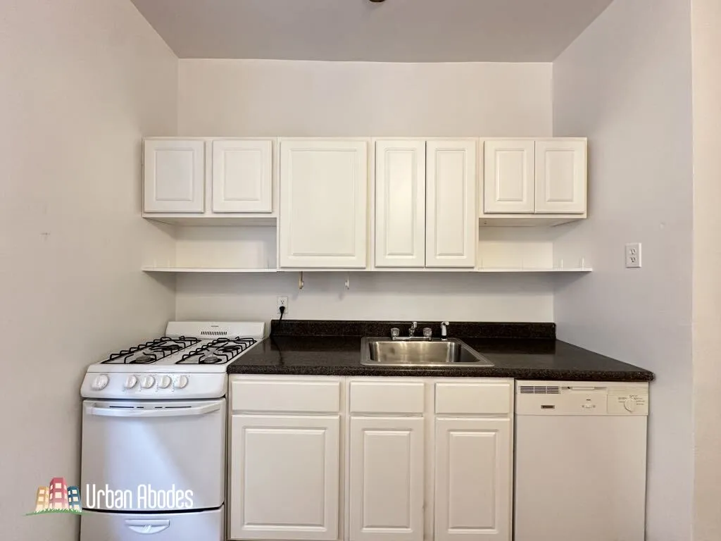 1031 Dempster St, , 60201, USA 60201-unit#2W-Evanston-IL