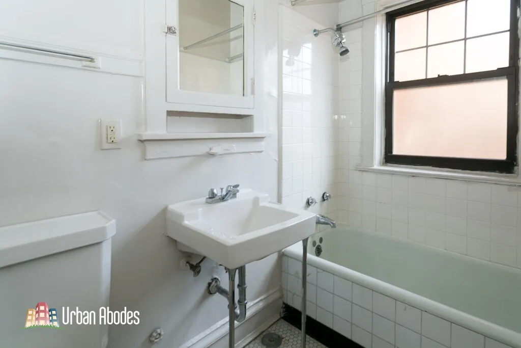 Evanston, 60201, USA 60201-unit#1S-Chicago-IL