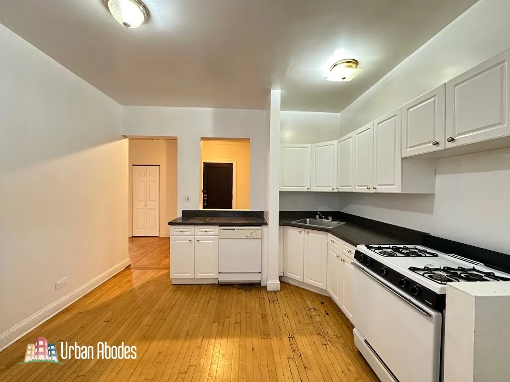 Evanston,  60201, USA 60201-unit#2H-Chicago-IL