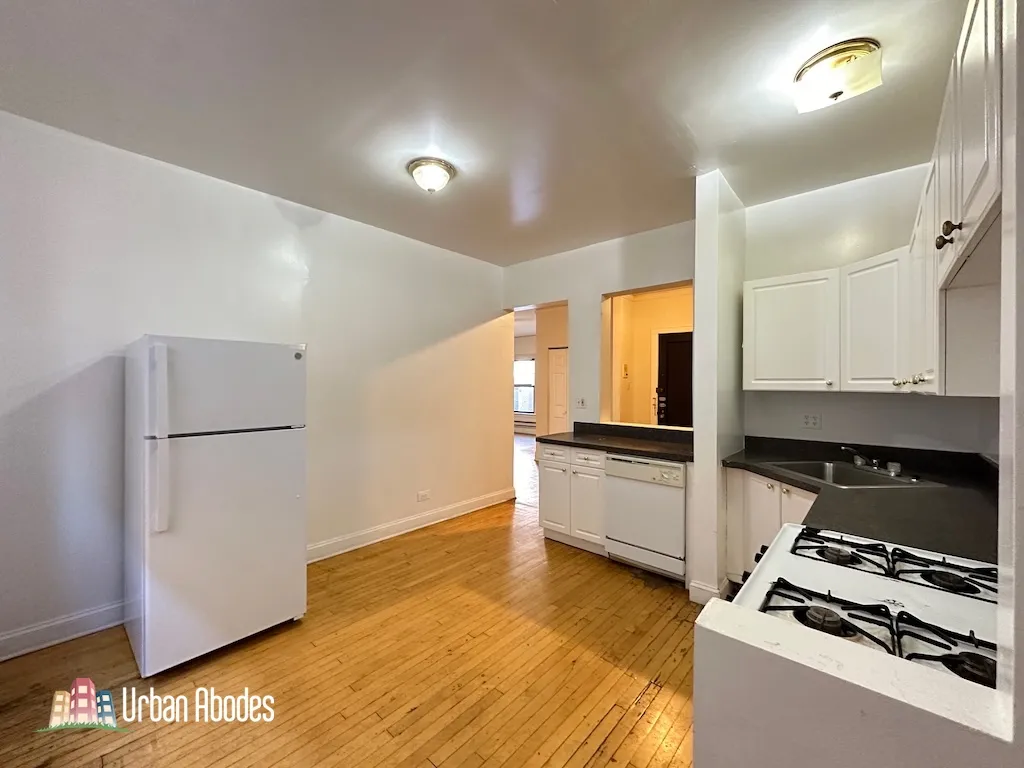 Evanston,  60201, USA 60201-unit#2H-Chicago-IL