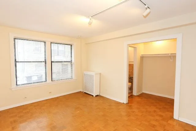 739 W Belmont Ave, ,  60657, USA 60657-unit#507-Chicago-IL