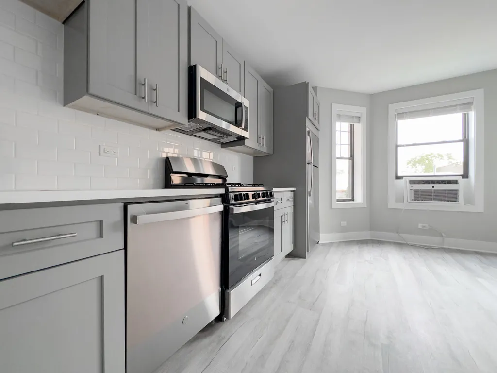 373 Hazel Ave, Glencoe,  60022, USA 60022-unit#8B-Chicago-IL