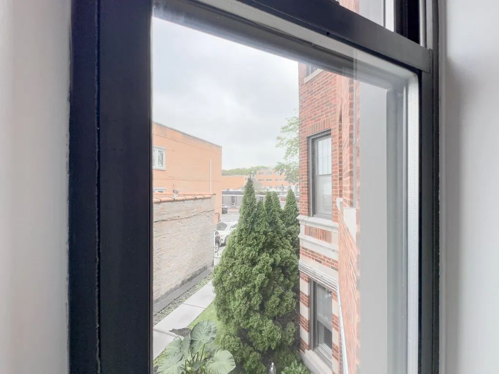 373 Hazel Ave, Glencoe,  60022, USA 60022-unit#8B-Chicago-IL