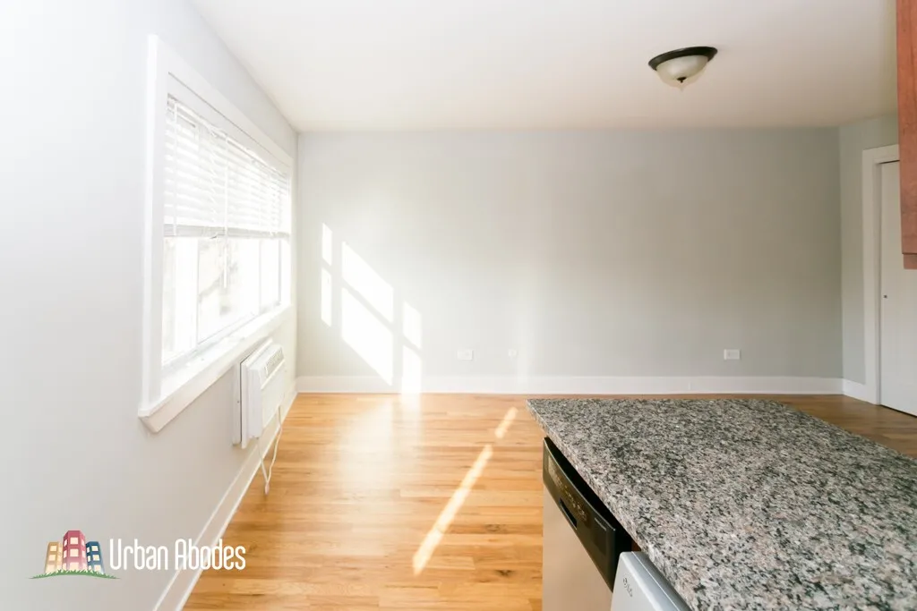 696 Elm Pl, ,  60035, USA 60035-unit#207-Highland Park-IL